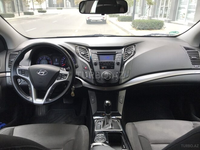Hyundai i40 2014, 317,000 km - 1.7 l - Bakı