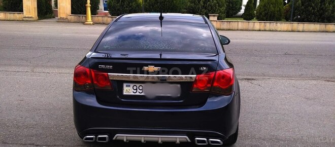 Chevrolet Cruze 2013, 180,000 km - 1.4 l - Quba