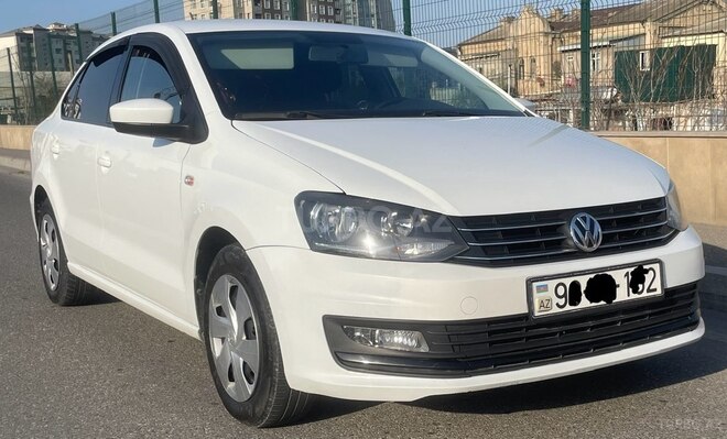 Volkswagen Polo 2018, 194,900 km - 1.6 l - Bakı