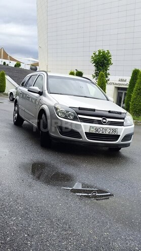 Opel Astra 2006, 255,000 km - 1.4 l - Tovuz