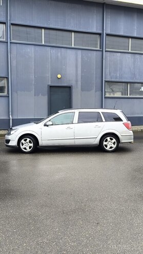 Opel Astra 2006, 255,000 km - 1.4 l - Tovuz