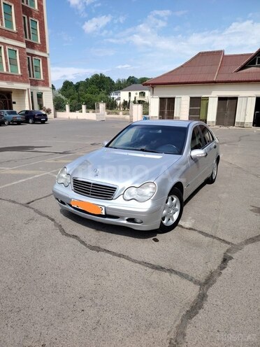 Mercedes C 200 2002, 251,189 km - 1.8 l - Gəncə