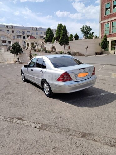 Mercedes C 200 2002, 251,189 km - 1.8 l - Gəncə