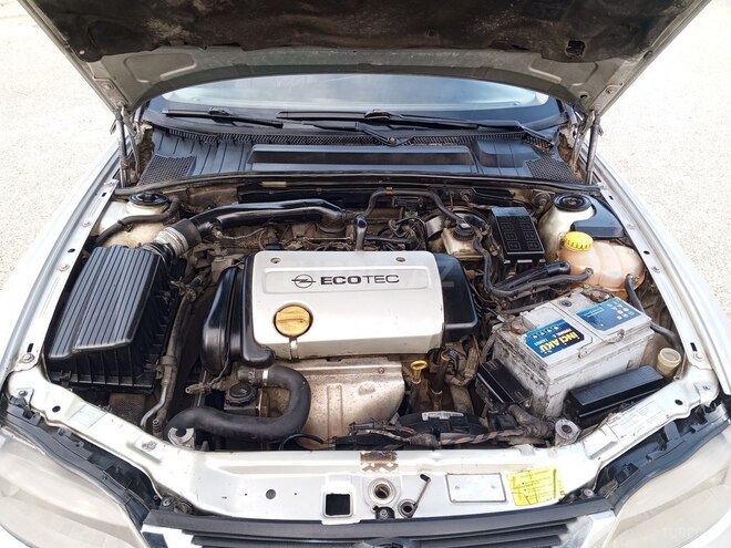 Opel Vectra 1999, 318,746 km - 1.6 l - Sumqayıt