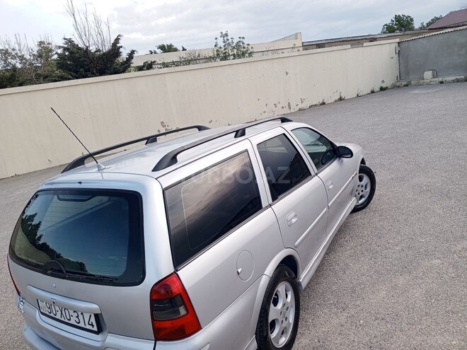 Opel Vectra 1999, 318,746 km - 1.6 l - Sumqayıt