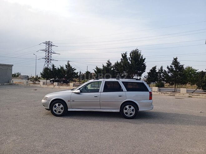 Opel Vectra 1999, 318,746 km - 1.6 l - Sumqayıt