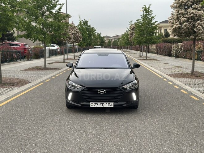 Hyundai Elantra 2018, 85,295 km - 2.0 л - Bakı