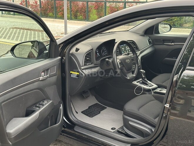 Hyundai Elantra 2018, 85,295 km - 2.0 л - Bakı