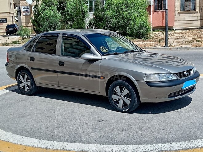 Opel Vectra 1997, 253,652 km - 1.6 l - Sumqayıt