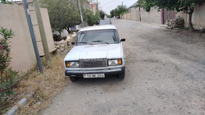 LADA (VAZ) 2107 2004, 75,000 km - 1.6 л - Bakı