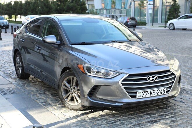 Hyundai Elantra 2018, 76,605 km - 2.0 l - Bakı