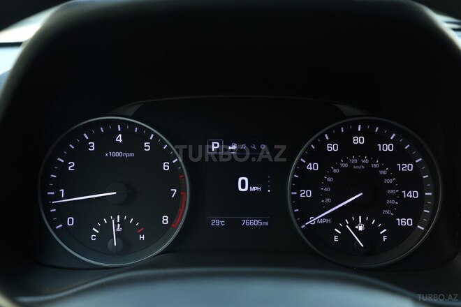 Hyundai Elantra 2018, 76,605 km - 2.0 l - Bakı
