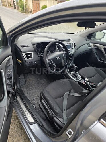 Hyundai Elantra 2015, 228,527 km - 1.8 l - Bakı