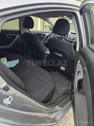 Hyundai Elantra 2015, 228,527 km - 1.8 l - Bakı