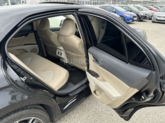 Toyota Camry 2023, 18,200 km - 2.5 l - Bakı