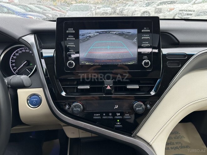 Toyota Camry 2023, 18,200 km - 2.5 l - Bakı