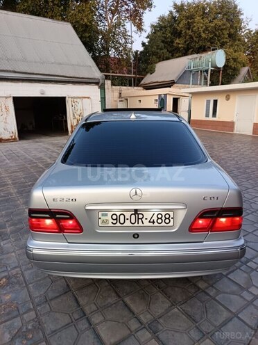 Mercedes E 220 d 1999, 344,780 km - 2.2 l - Ağcabədi