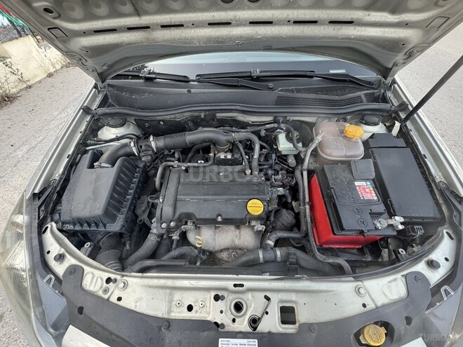 Opel Astra 2005, 250,000 km - 1.4 l - Bakı