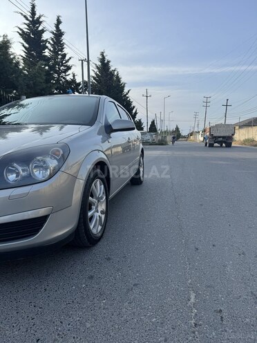 Opel Astra 2005, 250,000 km - 1.4 l - Bakı