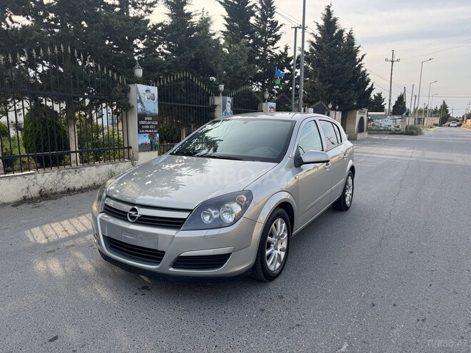 Opel Astra 2005, 250,000 km - 1.4 l - Bakı