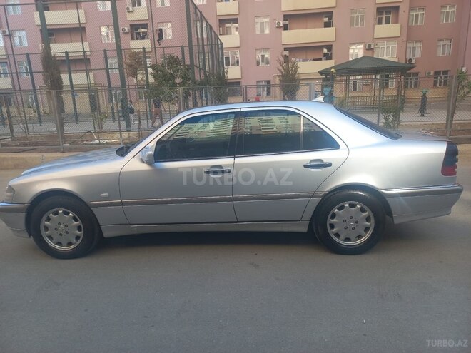 Mercedes C 180 1999, 380,000 km - 1.8 l - Bakı