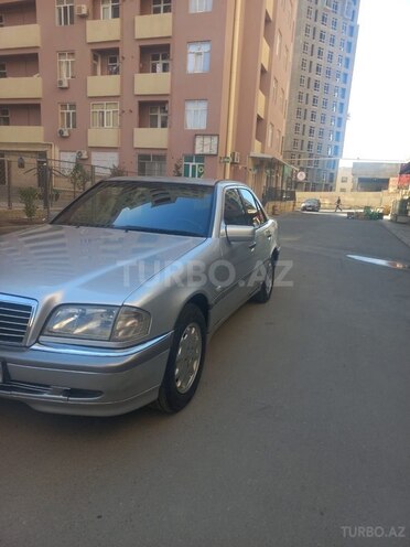 Mercedes C 180 1999, 380,000 km - 1.8 l - Bakı