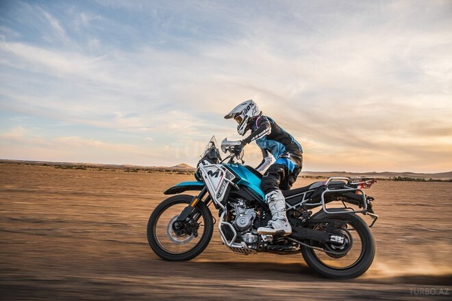 CFMOTO 450 MT-5
