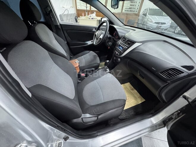 Hyundai Accent 2011, 318,000 km - 1.4 l - Sumqayıt