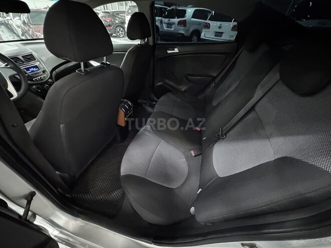 Hyundai Accent 2011, 318,000 km - 1.4 l - Sumqayıt