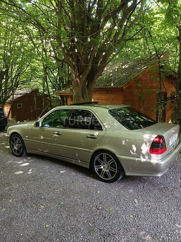 Mercedes C 200 1997, 365,000 km - 2.0 l - Masallı