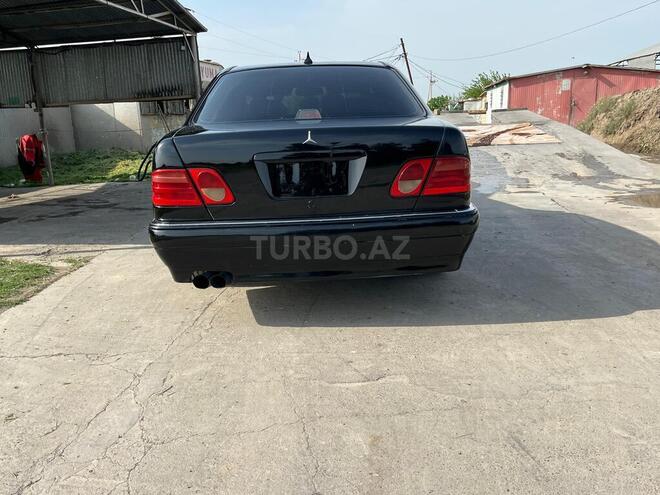 Mercedes E 230 1996, 330,000 km - 2.3 l - İmişli