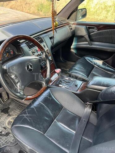 Mercedes E 230 1996, 330,000 km - 2.3 l - İmişli