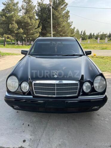 Mercedes E 230 1996, 330,000 km - 2.3 l - İmişli