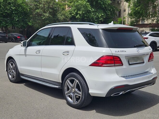 Mercedes GLE 350 4MATIC 2016, 133,000 km - 3.0 l - Bakı