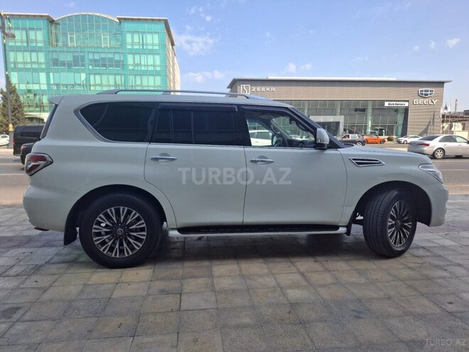 Nissan Patrol 2014, 195,000 km - 5.6 l - Bakı