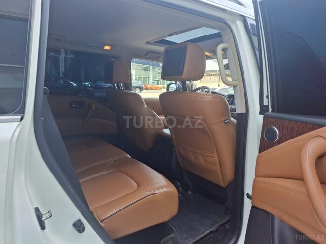 Nissan Patrol 2014, 195,000 km - 5.6 l - Bakı