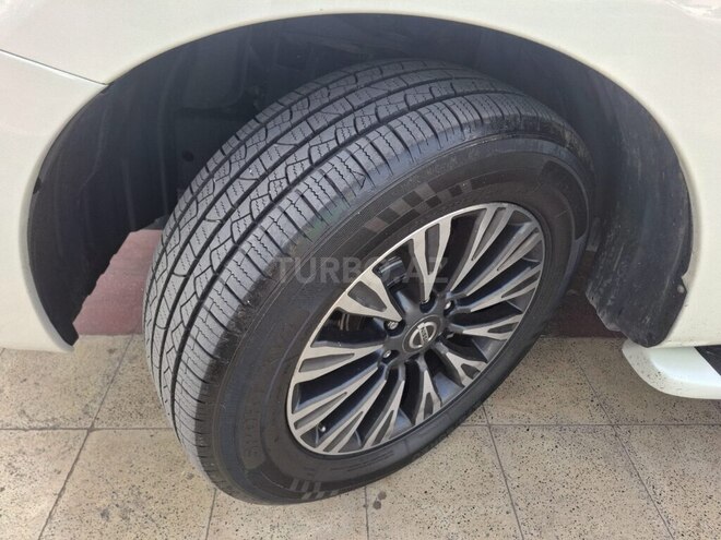 Nissan Patrol 2014, 195,000 km - 5.6 l - Bakı