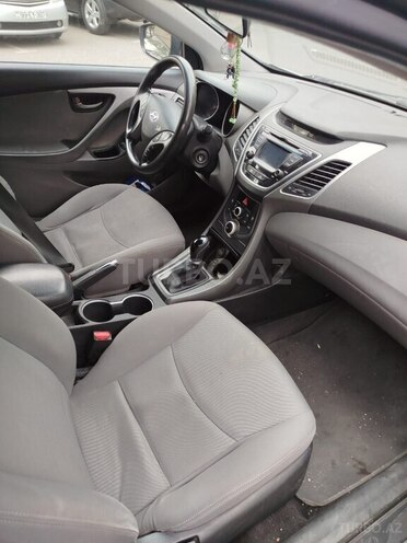 Hyundai Elantra 2015, 248,000 km - 1.8 l - Bakı
