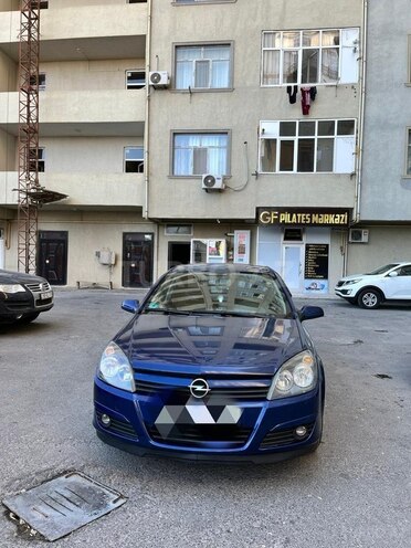Opel Astra 2005, 255,000 km - 1.4 l - Salyan
