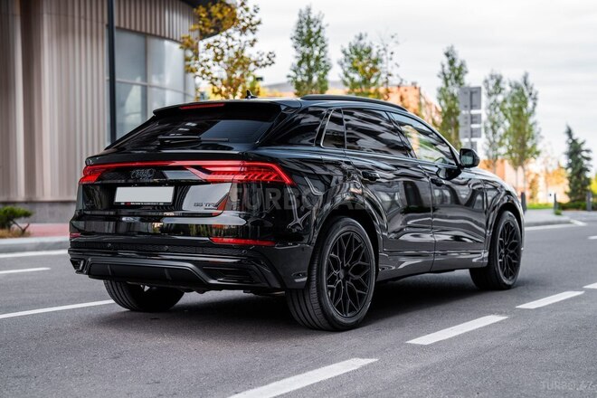 Audi Q8 2022, 43,000 km - 3.0 l - Bakı
