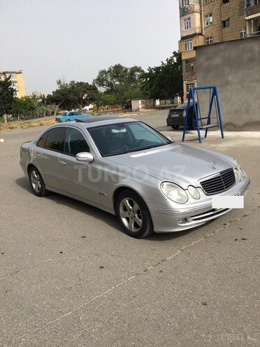 Mercedes E 220 d 2002, 425,000 km - 2.2 l - Bakı