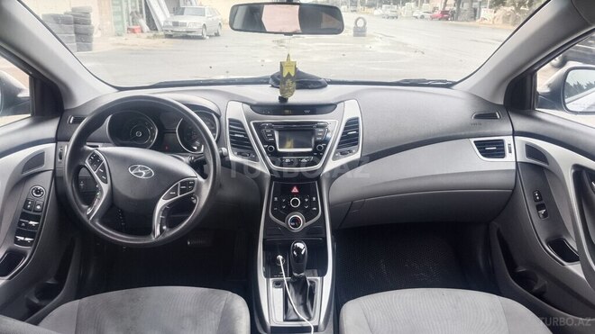 Hyundai Elantra 2015, 244,620 km - 1.8 l - Bakı