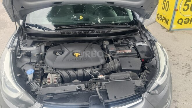 Hyundai Elantra 2015, 244,620 km - 1.8 l - Bakı