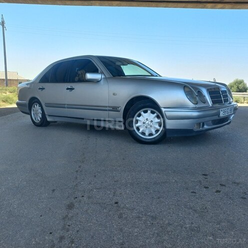 Mercedes E 200 1998, 306,251 km - 2.0 l - Sumqayıt