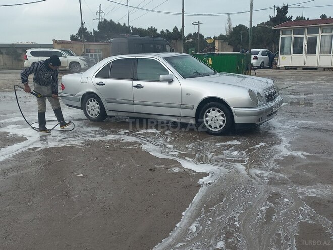 Mercedes E 200 1998, 306,251 km - 2.0 l - Sumqayıt