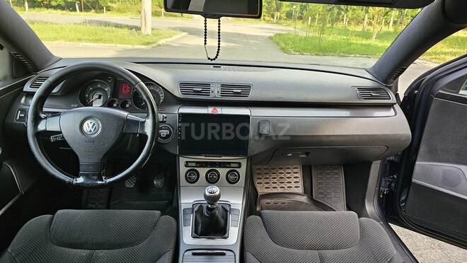 Volkswagen Passat 2006, 299,000 km - 2.0 л - Balakən