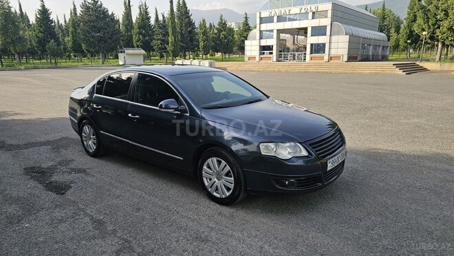 Volkswagen Passat 2006, 299,000 km - 2.0 л - Balakən