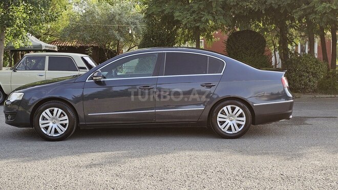 Volkswagen Passat 2006, 299,000 km - 2.0 л - Balakən