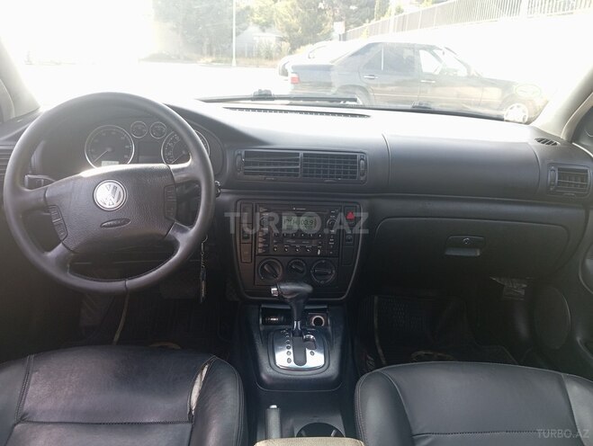 Volkswagen Passat 2003, 195,365 km - 1.8 л - Bakı