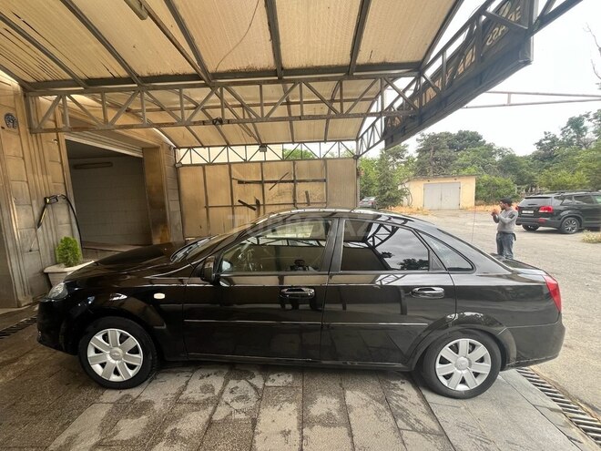 Daewoo Gentra 2013, 300,000 km - 1.5 l - Bakı